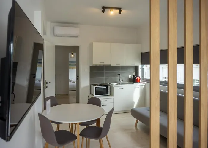 アパート Nest Port View ヴォロス